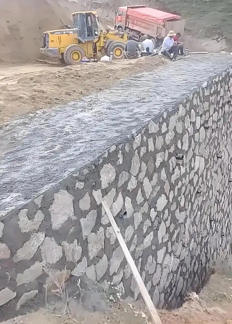 焦作孟州边坡加固